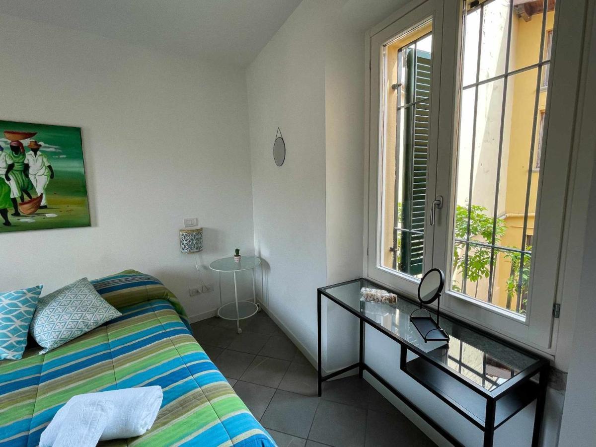 Skyway Apartment With Private Lake View Terrace Bellagio Luaran gambar